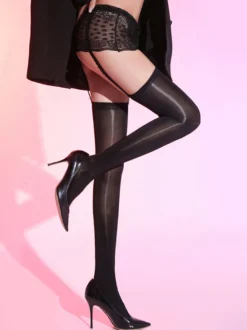 Bas de bonneterie bas femme chaussettes hautes en dentelle blanche