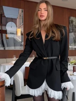 Blazer à bordure en dentelle et fermeture à un bouton pour femme 2026