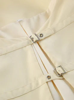Blazer court jaune beurre pour femme - Veste élégante à boucle sur le devant et col rond - Coupe ajustée - Tenues pour un rendez-vous galant 2026