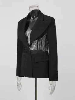 Blazer sexy en dentelle patchwork pour femme - Veste de tailleur noire gothique en maille transparente à taille cintrée - Soirée de printemps 2026