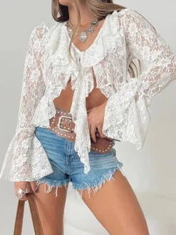 Blouse blanche à col en V et manches longues en dentelle pour femme