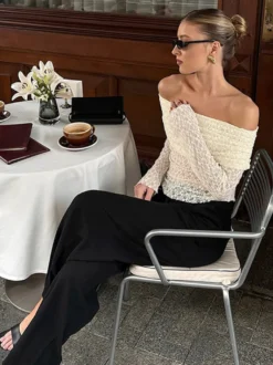 Blouse pour femme abricot plissée en dentelle froncée épaules dénudées élégante manches longues