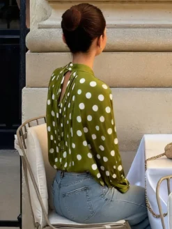 Blouse pour femme marron café à pois plissée à lacets dos nu manches longues style chic
