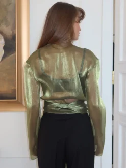 Blouse verte courte à col en V et manches longues élégantes pour femme
