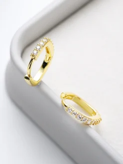 Boucles d'oreilles carrées en zircone pour femmes 2026