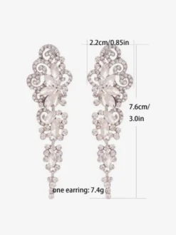 Boucles d'oreilles en cristal blanc pour adulte style vintage décontracté avec motif floral.
