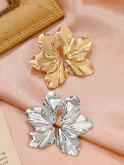 Boucles d'oreilles en forme de fleur irrégulière pour femmes 2026