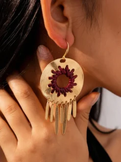 Boucles d'oreilles en métal gris style géométrique européen décontracté pour adulte. Bijou du quotidien.