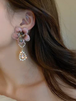 Boucles d'oreilles roses pour adolescentes style villégiature bijoux vintage à fleurs