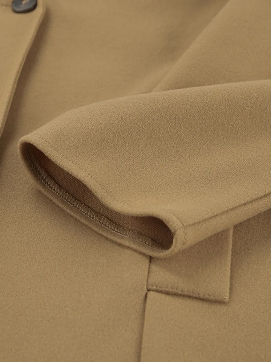 Caban camel croisé pour femme - Coupe carrée minimaliste à revers cranté - Collection streetwear printemps 2026 au luxe discret