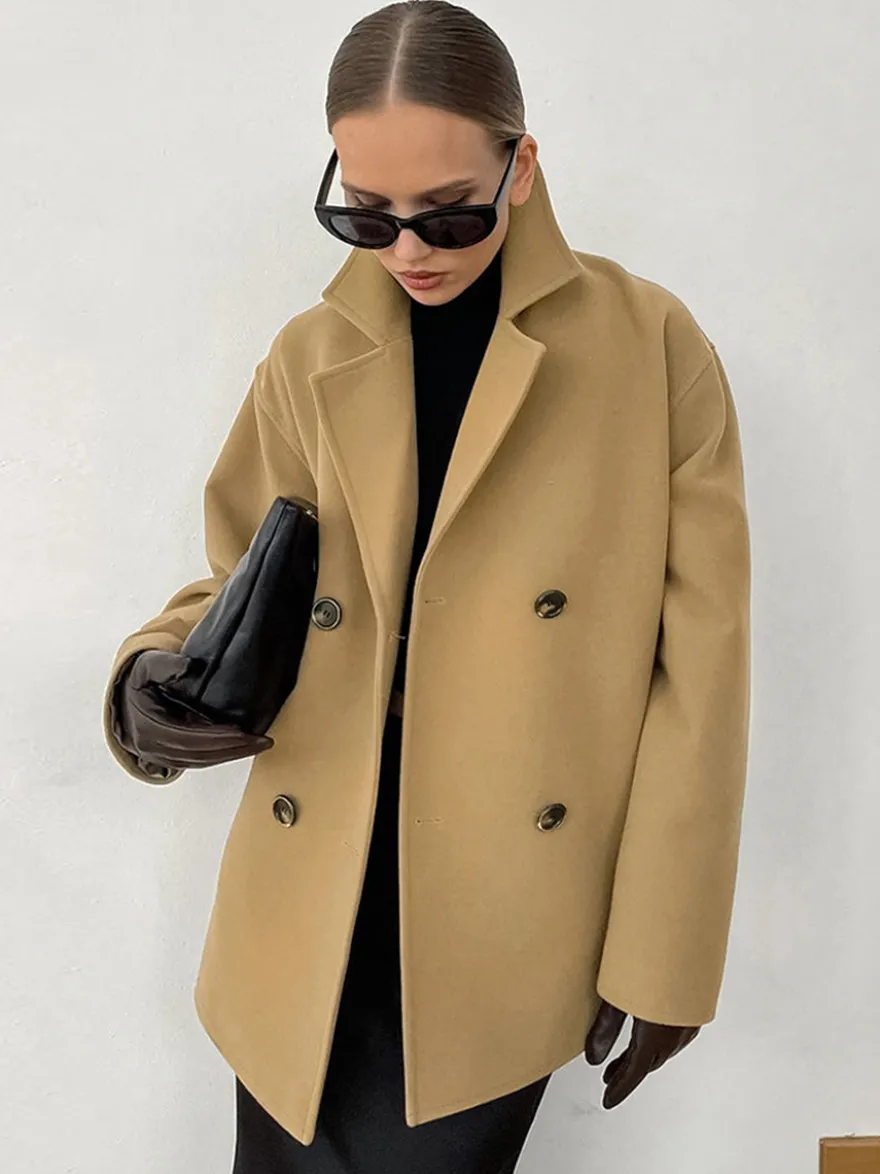 Caban camel croisé pour femme - Coupe carrée minimaliste à revers cranté - Collection streetwear printemps 2026 au luxe discret