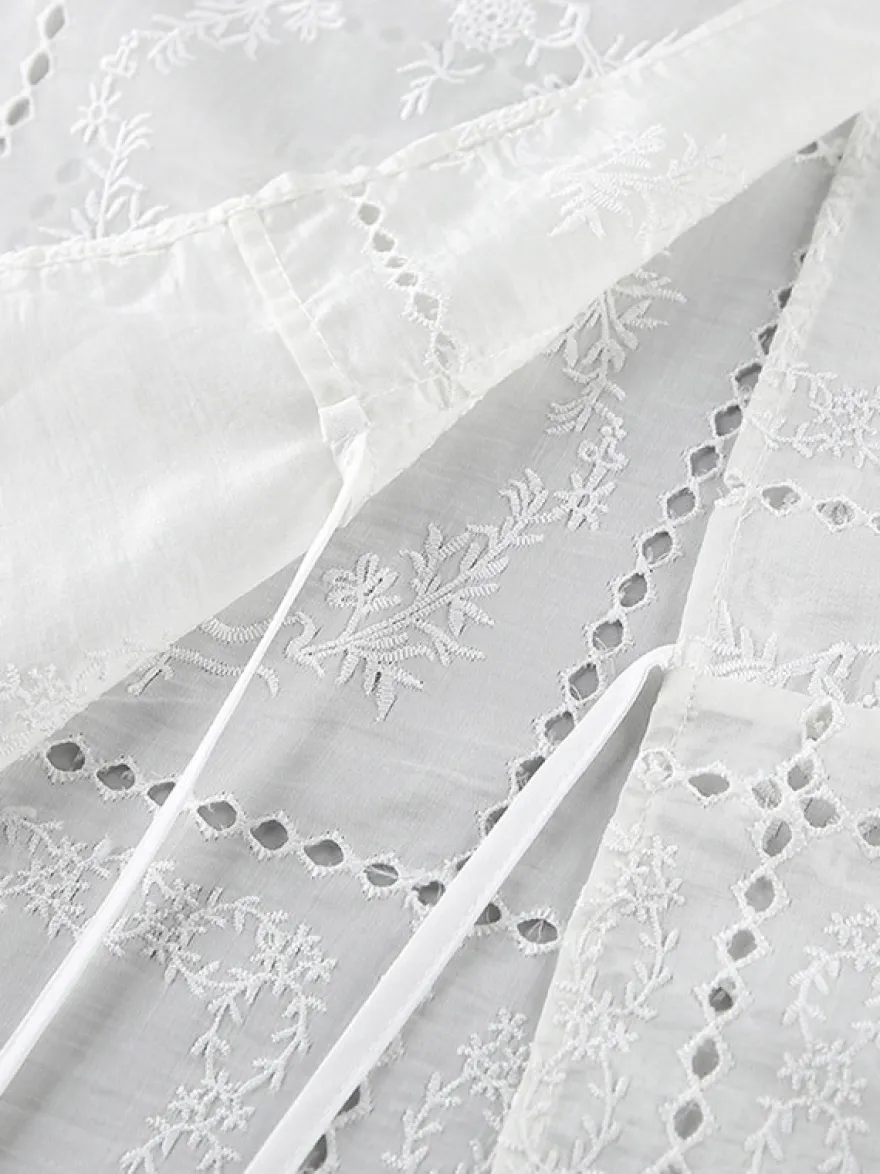 Chemise blanche à lacets pour femme col montant manches 3/4 style décontracté