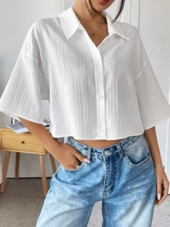 Chemisier blanc pour femme col rabattu boutons chics manches courtes