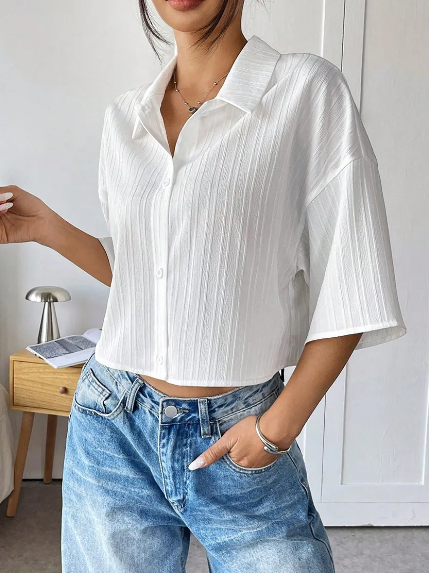 Chemisier blanc pour femme col rabattu boutons chics manches courtes