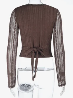 Chemisier cache-cœur en dentelle à col V pour femme - Haut court marron vintage à manches longues et coupe ajustée - Tenue décontractée printanière 2026