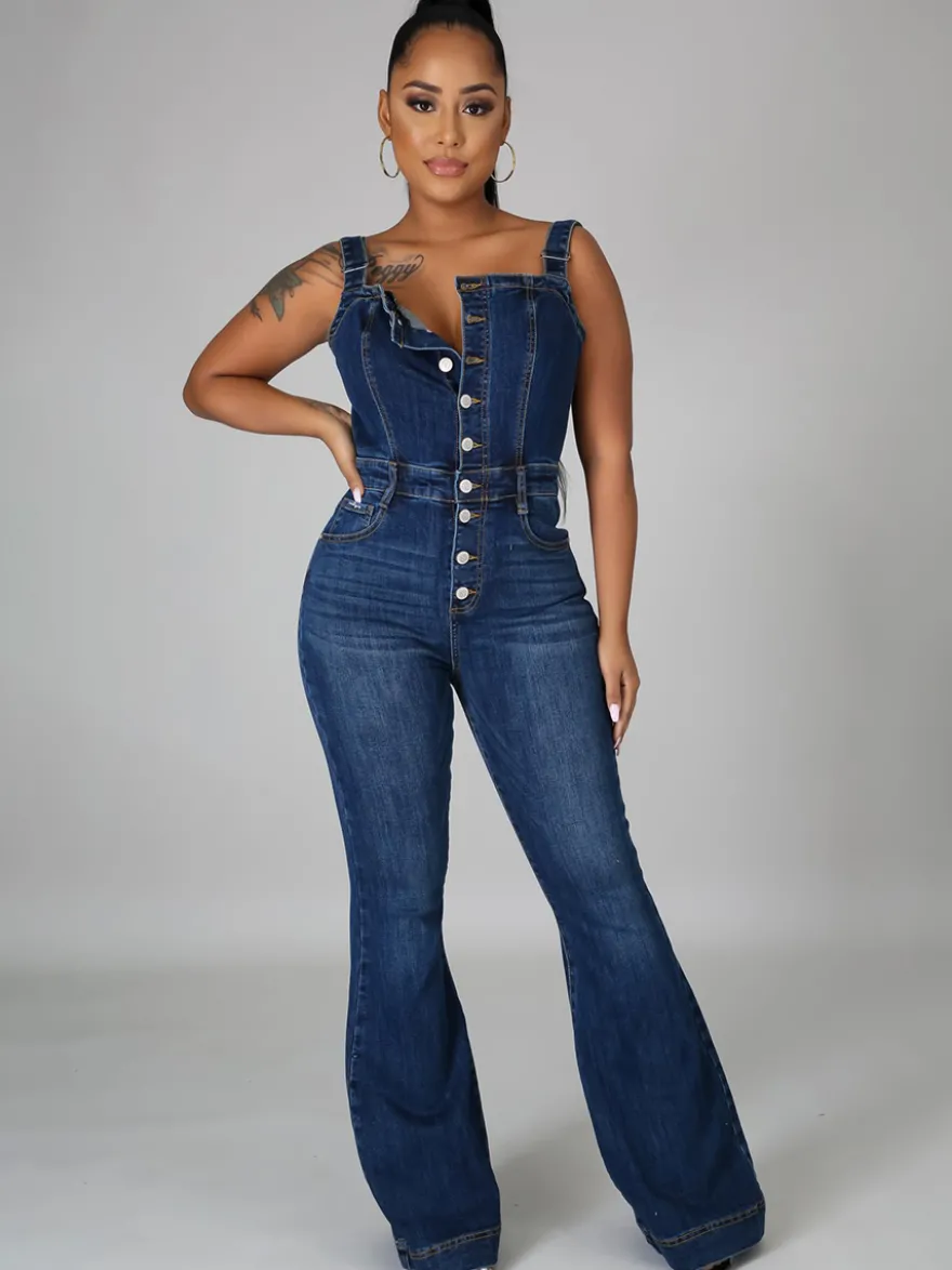 Combinaison en jean délavé boutonnée pour femme - Salopette bleu foncé rétro moulante à jambes évasées - Style streetwear chic d'été 2026