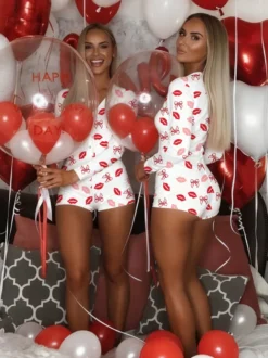 Combinaison pyjama imprimée lèvres pour femme - Combinaison moulante sexy à manches longues et col en V boutonnée sur le devant - Saint-Valentin 2026