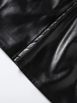 Crop top en similicuir pour femme - Haut noir sexy à manches courtes et col montant découpé - Tenue de club rave d'été 2026