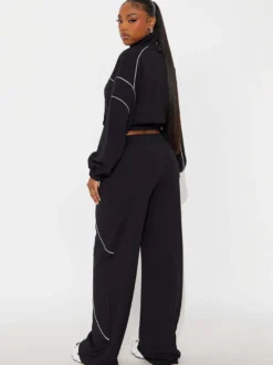 Ensemble de survêtement court zippé à bordure passepoilée et jambes larges pour femmes 2026