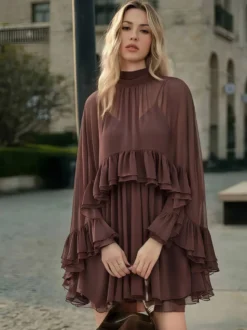 Ensemble deux pièces rose décontracté à volants jupe et pantalon décontractés pour tous les jours