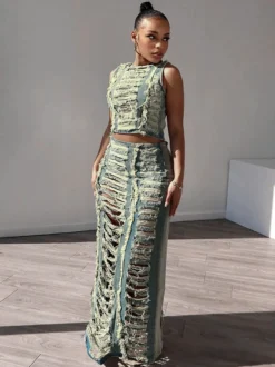 Ensemble 2 pièces en denim délavé pour femme - Jupe longue fendue déchirée style vintage et crop top - Tenue de festival d'été 2026
