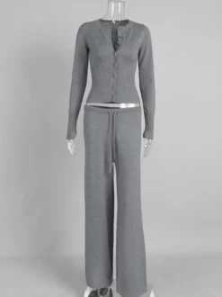 Ensemble 2 pièces en maille côtelée pour femme - Gilet boutonné coupe ajustée et pantalon de détente à jambes larges - Collection printemps 2026
