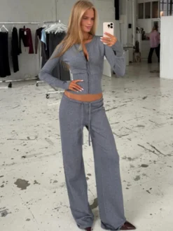 Ensemble 2 pièces en maille côtelée pour femme - Gilet boutonné coupe ajustée et pantalon de détente à jambes larges - Collection printemps 2026