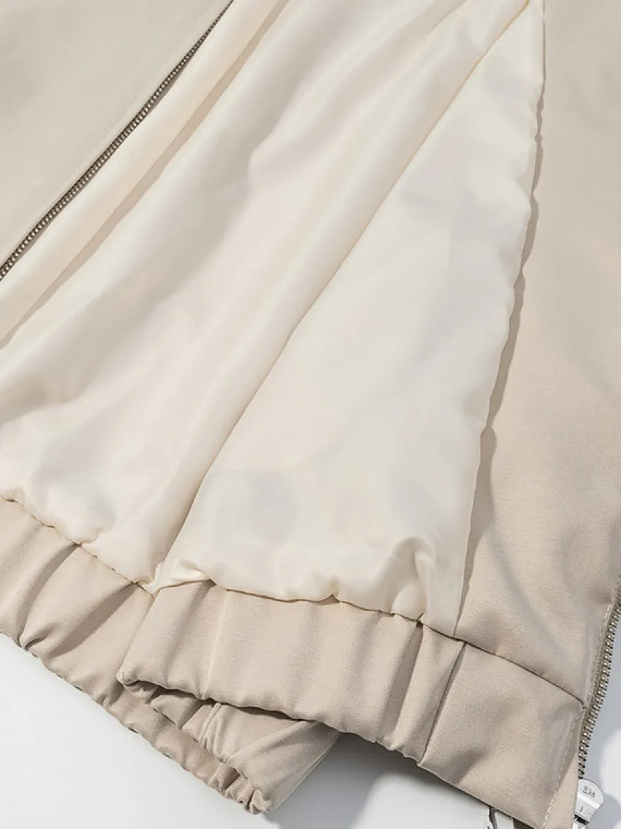Ensemble 2 pièces : pantalon blanc plissé en polyester col rabattu manches longues.