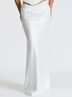 Ensemble 2 pièces pour femme corset à lacets et jupe longue orné de strass idéal pour les fêtes (collection 2026).