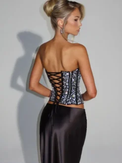 Ensemble 2 pièces pour femme corset à lacets et jupe longue orné de strass idéal pour les fêtes (collection 2026).