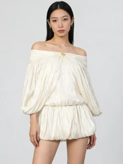 Ensemble robe mini-robe crème à épaules dénudées et volants pour femme style romantique chic