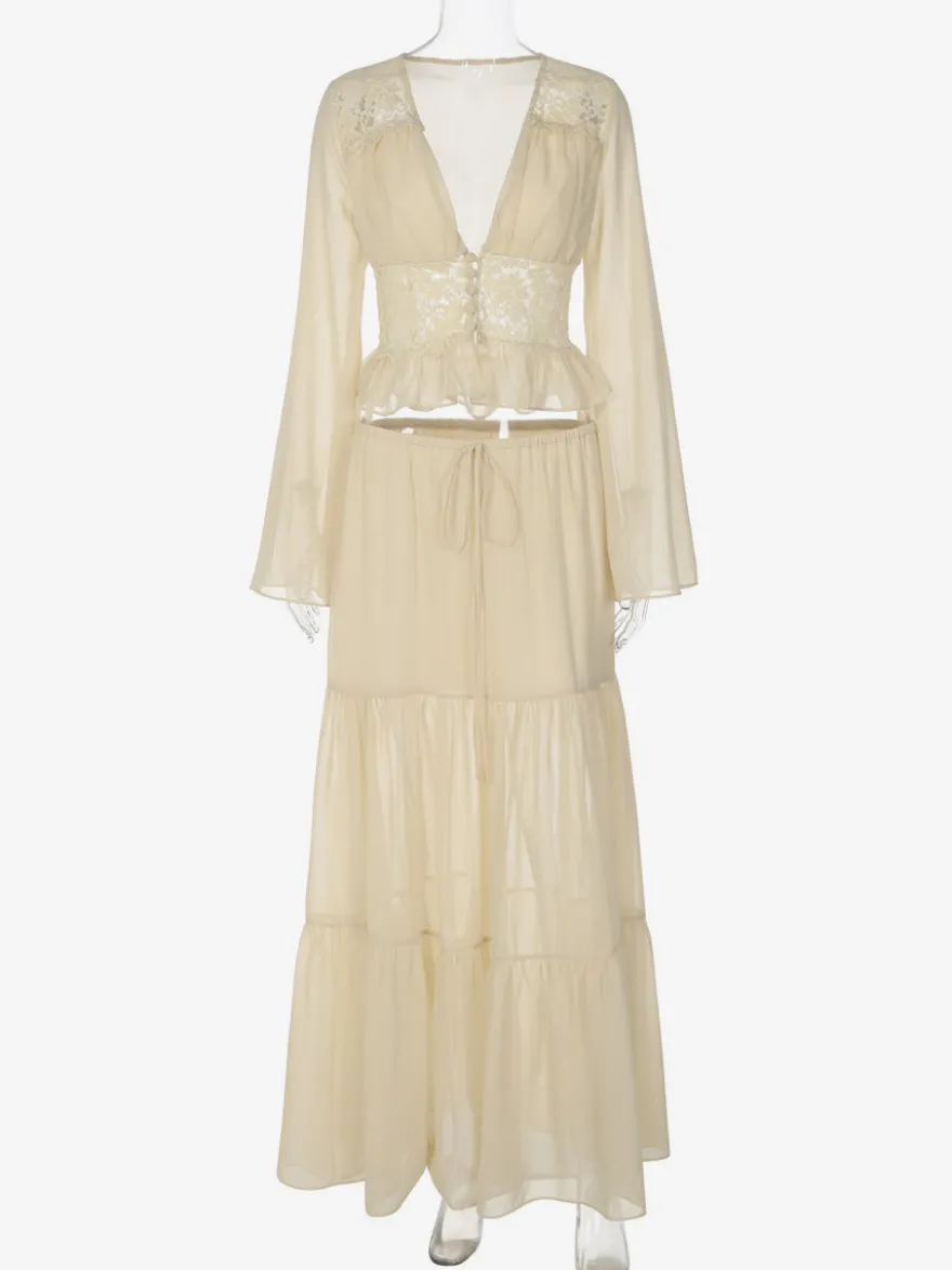 Ensembles deux pièces : jupe robe maxi couleur abricot tenue de villégiature boutons col en V manches longues.