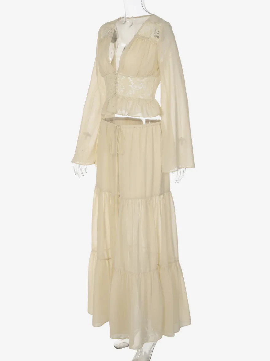 Ensembles deux pièces : jupe robe maxi couleur abricot tenue de villégiature boutons col en V manches longues.