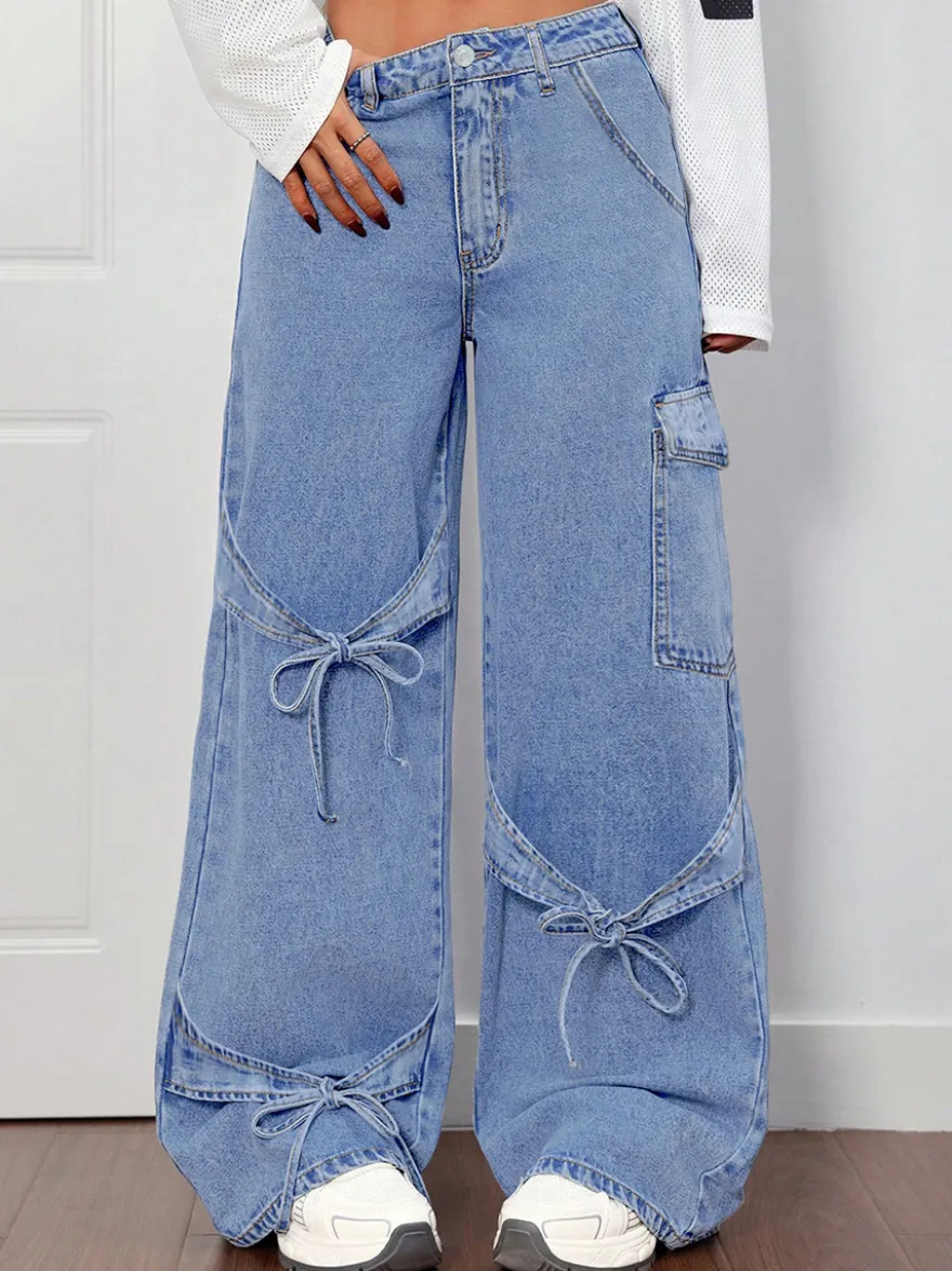 Jean cargo à jambes larges pour femme - Pantalon en denim délavé ample à bretelles et nœud papillon style rétro Y2K - Streetwear pour festivals de musique du printemps 2026