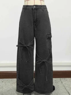 Jean cargo à jambes larges pour femme - Pantalon en denim délavé ample à bretelles et nœud papillon style rétro Y2K - Streetwear pour festivals de musique du printemps 2026