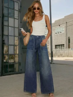 Jean large à strass pour femme - Bleu délavé coupe droite pailletée avec ceinture style années 2000 - Idéal pour une soirée printanière (2026)