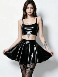 Jupe mini évasée taille haute en similicuir brillant pour femme idéale pour les soirées