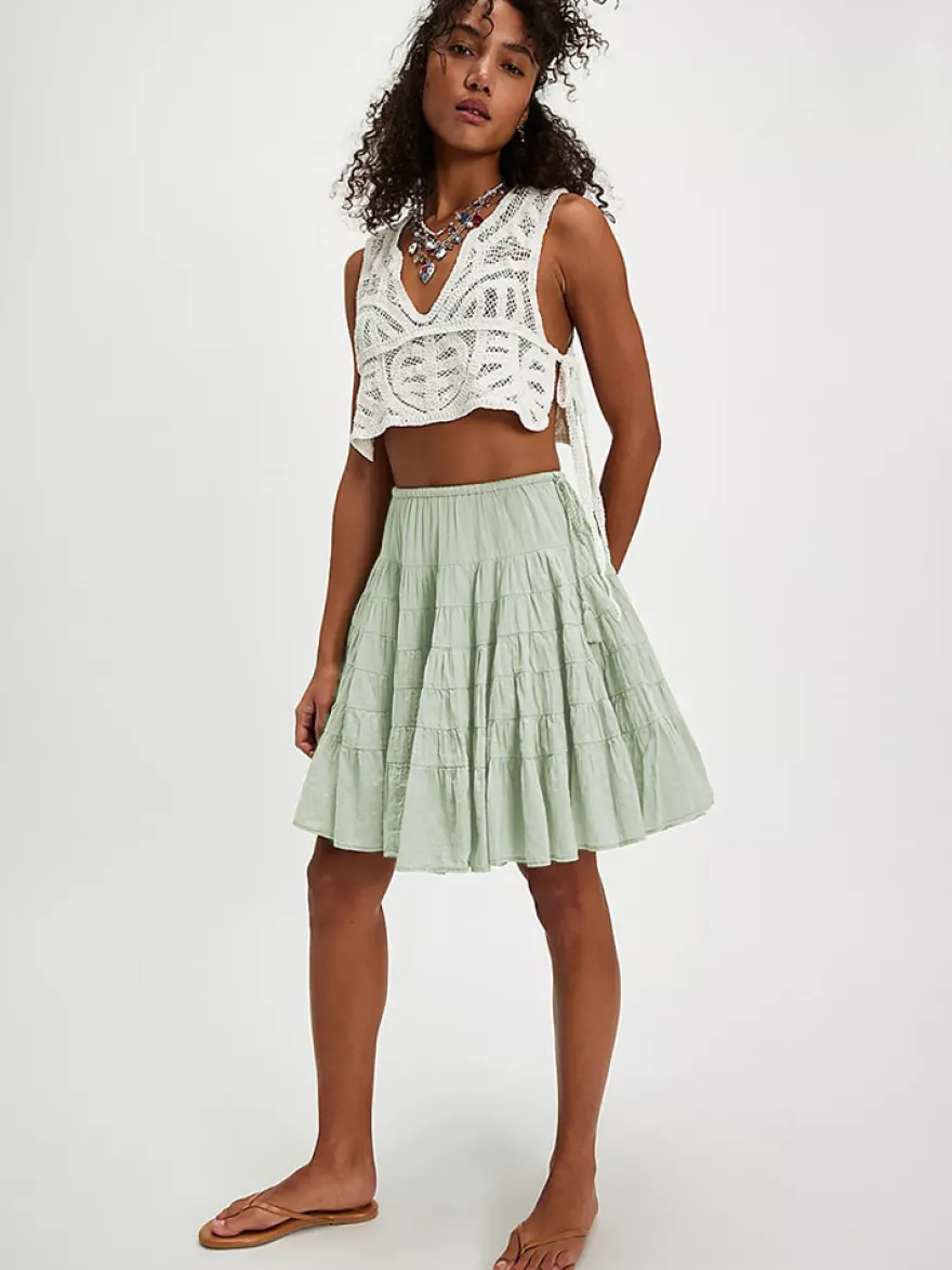 Jupes blanches plissées taille naturelle chic pour femmes