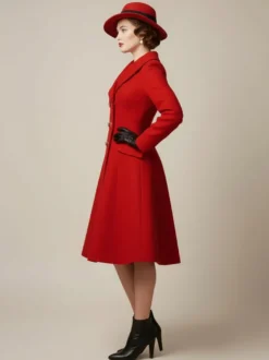 Manteau mi-long évasé en laine coupe trapèze croisé style vintage pour femme (collection 2026)