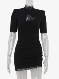 Mini robe moulante noire avec bordure en dentelle et col haut - Robe de club sexy pour femme 2026
