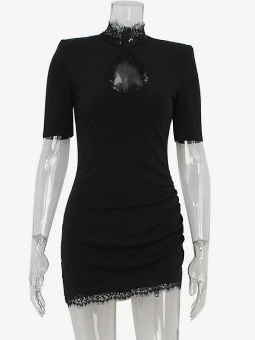 Mini robe moulante noire avec bordure en dentelle et col haut - Robe de club sexy pour femme 2026