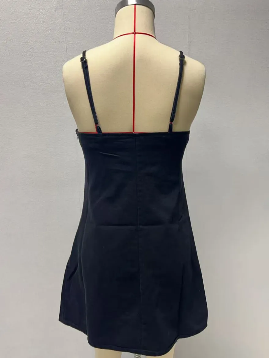 Mini-robe nuisette en jean à découpes pour femme 2026