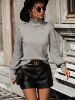 Pulls Femmes Boutons Noirs Col Haut Manches Longues En Polyester