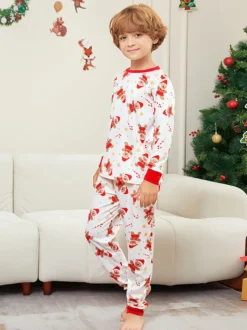 Pyjamas de Noël familiaux imprimés bonhomme en pain d'épice blanc et rouge 2026