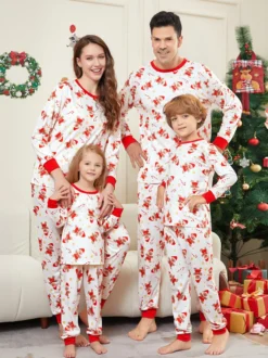 Pyjamas de Noël familiaux imprimés bonhomme en pain d'épice blanc et rouge 2026