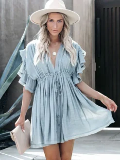 Robe babydoll mini bohème chic pour femme - Manches à volants col en V boutons sur le devant - Collection été plage 2026