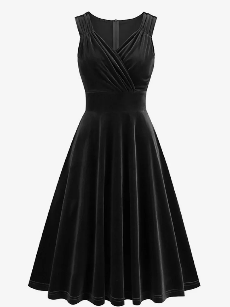 Robe bordeaux cintrée et élégante à jupe trapèze parfaite pour les soirées.
