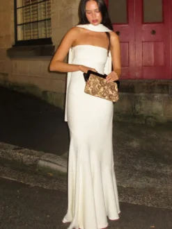Robe bustier minimaliste à col foulard pour femme - Élégante robe sirène maxi - Soirée de gala formelle de printemps 2026
