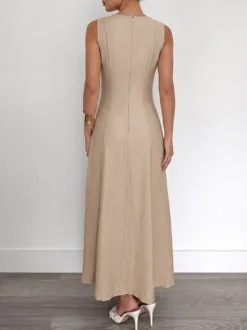 Robe camel sans manches en maille maxi à col rond et coupe ajustée style décontracté