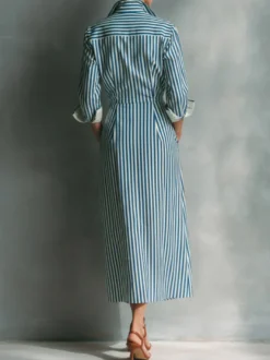 Robe chemise midi à rayures col et boutons sur le devant color block poches et manches à revers